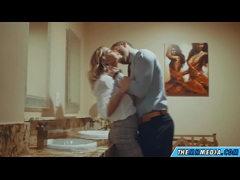 ❤️ Kad te prsata plavuša zavede u javnom toaletu ❤ Ruski porno u pornografiji bs.fullsexmovs.ru ❌️